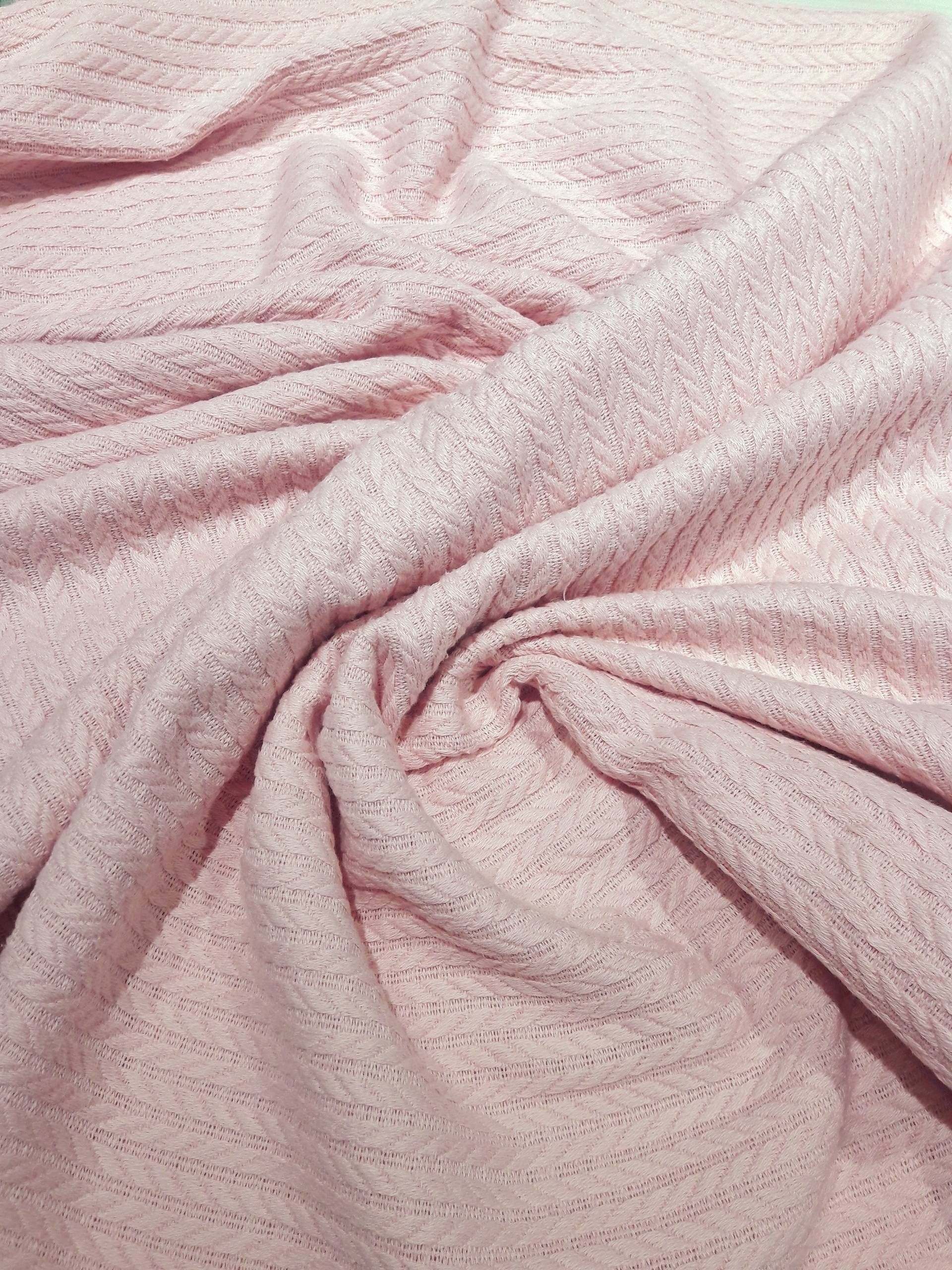 Вязаное полотно светло-розовое